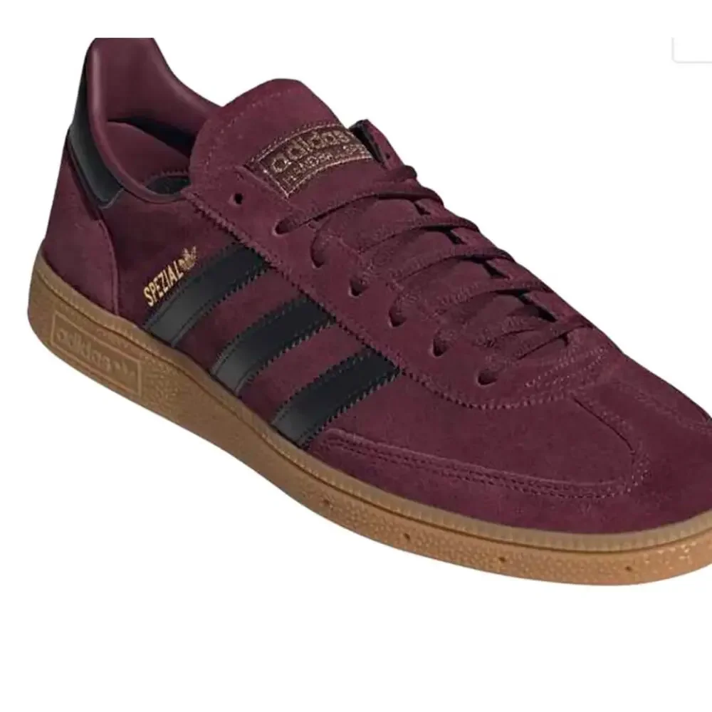 NEW ADIDAS Handball Spezial Mens 8.5 JR3846 Maroon / GUM